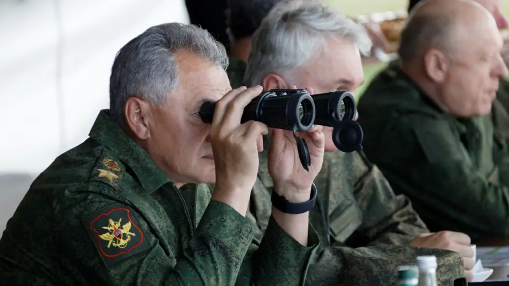 俄防长绍伊古视察合同兵训练情况 已考虑到对抗西方武器