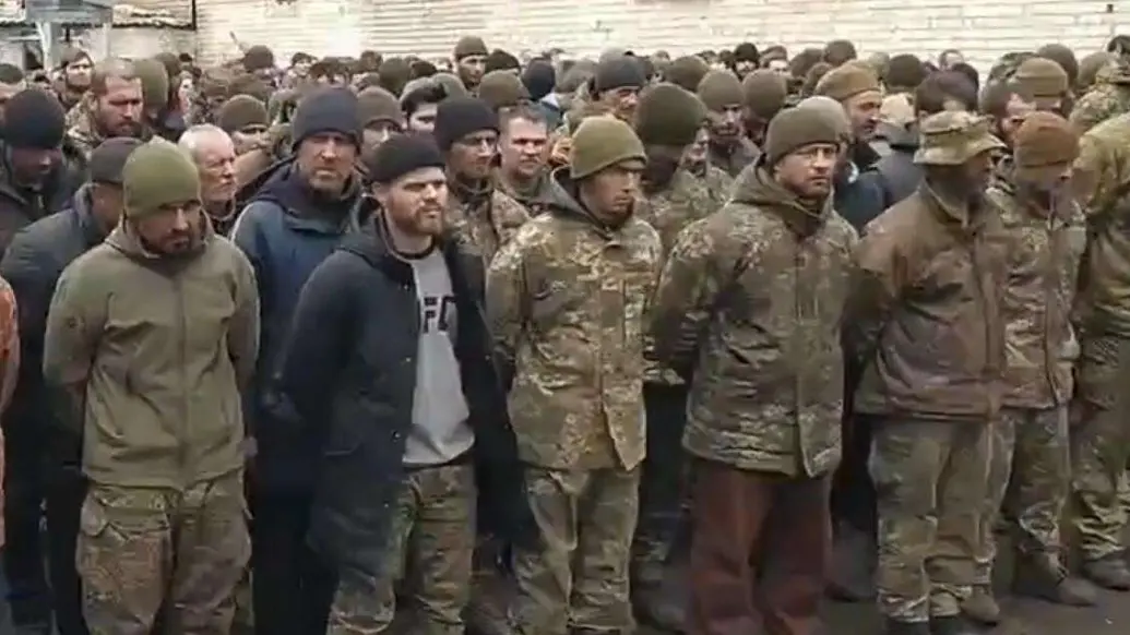 俄乌双方再次交换在押人员 94名俄罗斯军人返回祖国