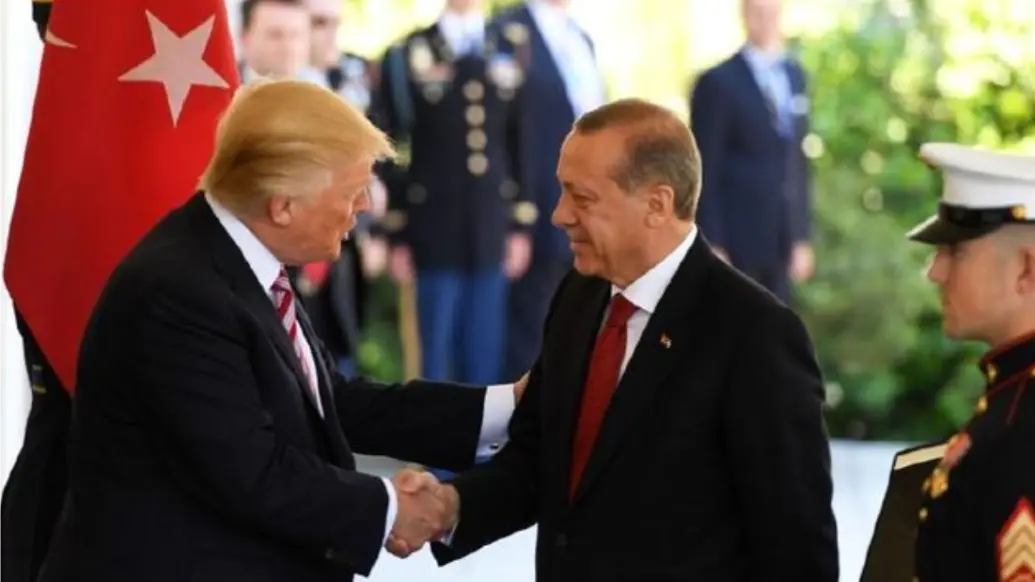 埃尔多安与特朗普通电话 就结束伊以冲突进行讨论