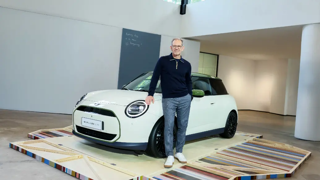 MINI与Paul Smith合作车型完成在华首秀