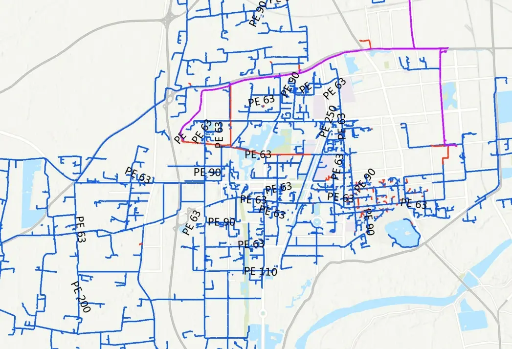 △境外地理信息系统软件绘制的城市管网图