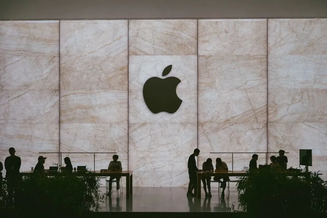 iPhone 17这场仗，苹果要在抖音打_https://www.izongheng.net_快讯_第4张