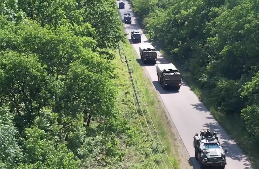 ▲俄国防部公布的演习画面