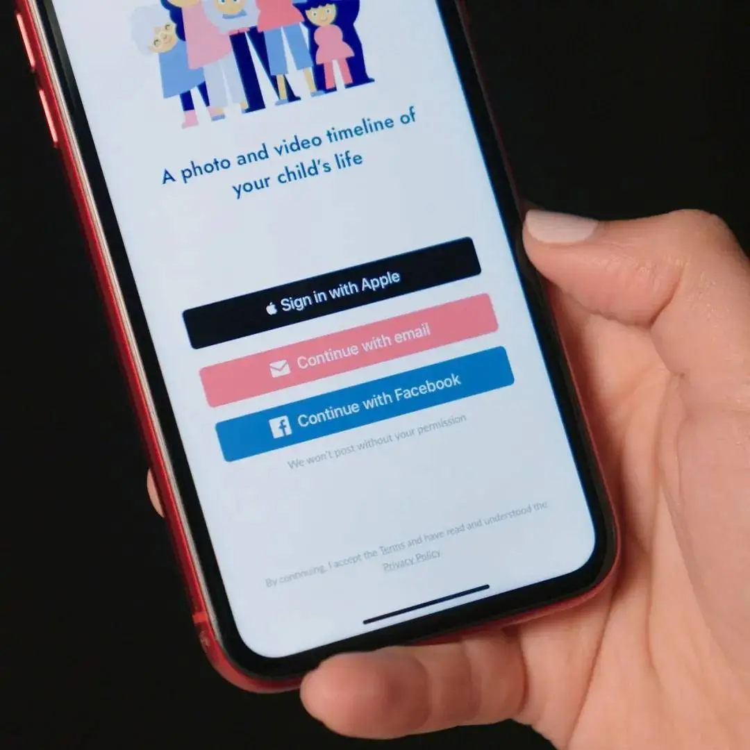 苹果要求应用必须适配 iOS 13，微信深色模式什么时候来？-iphonex微信深色模式