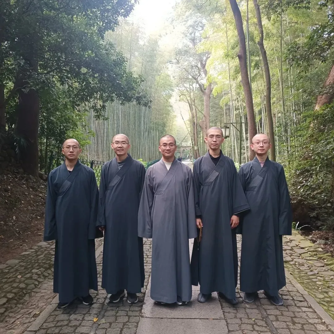 云栖竹径合影