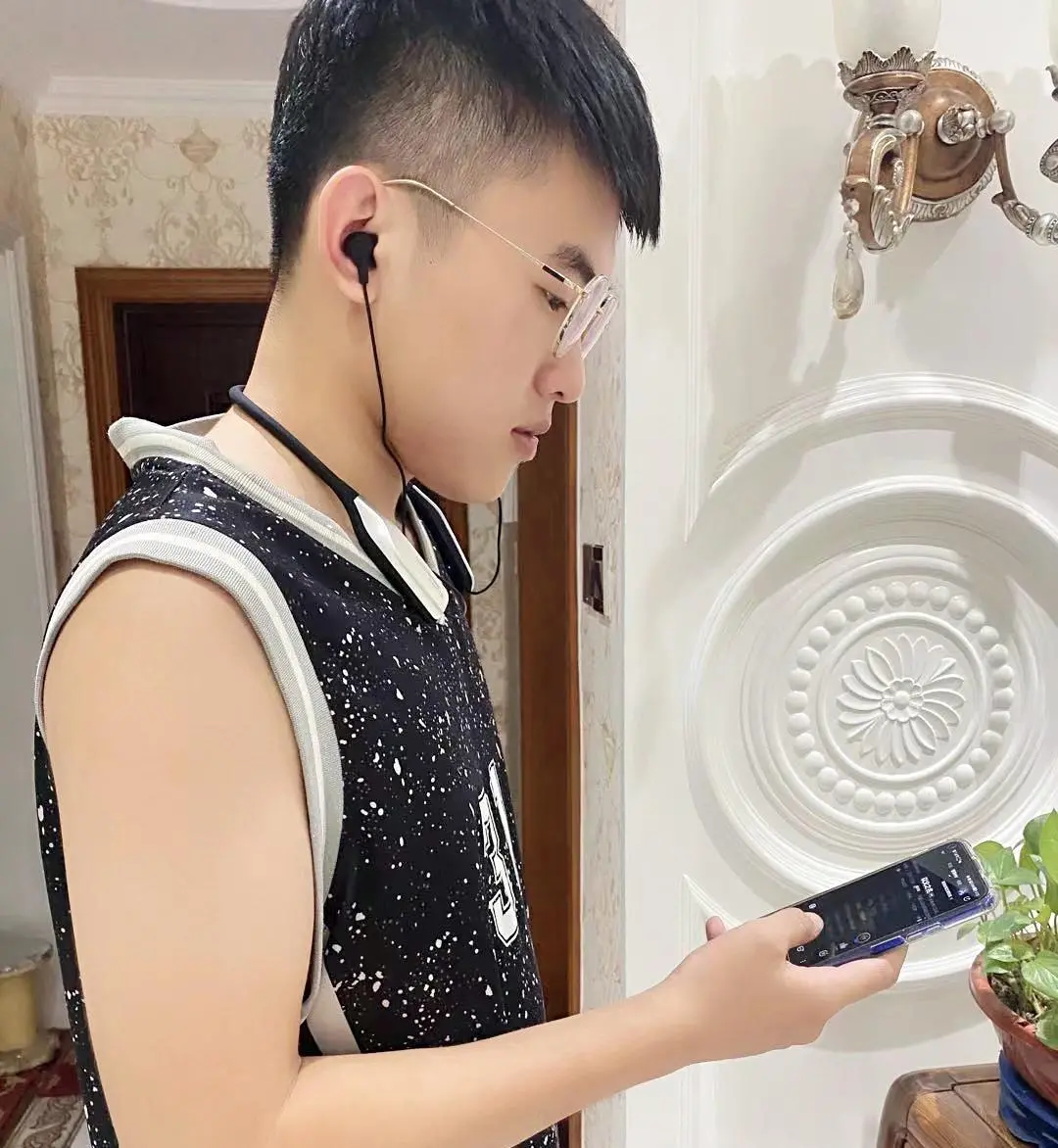 罕见，蓝牙耳机又是mp3，aigo项圈式数码播放器体验插图7