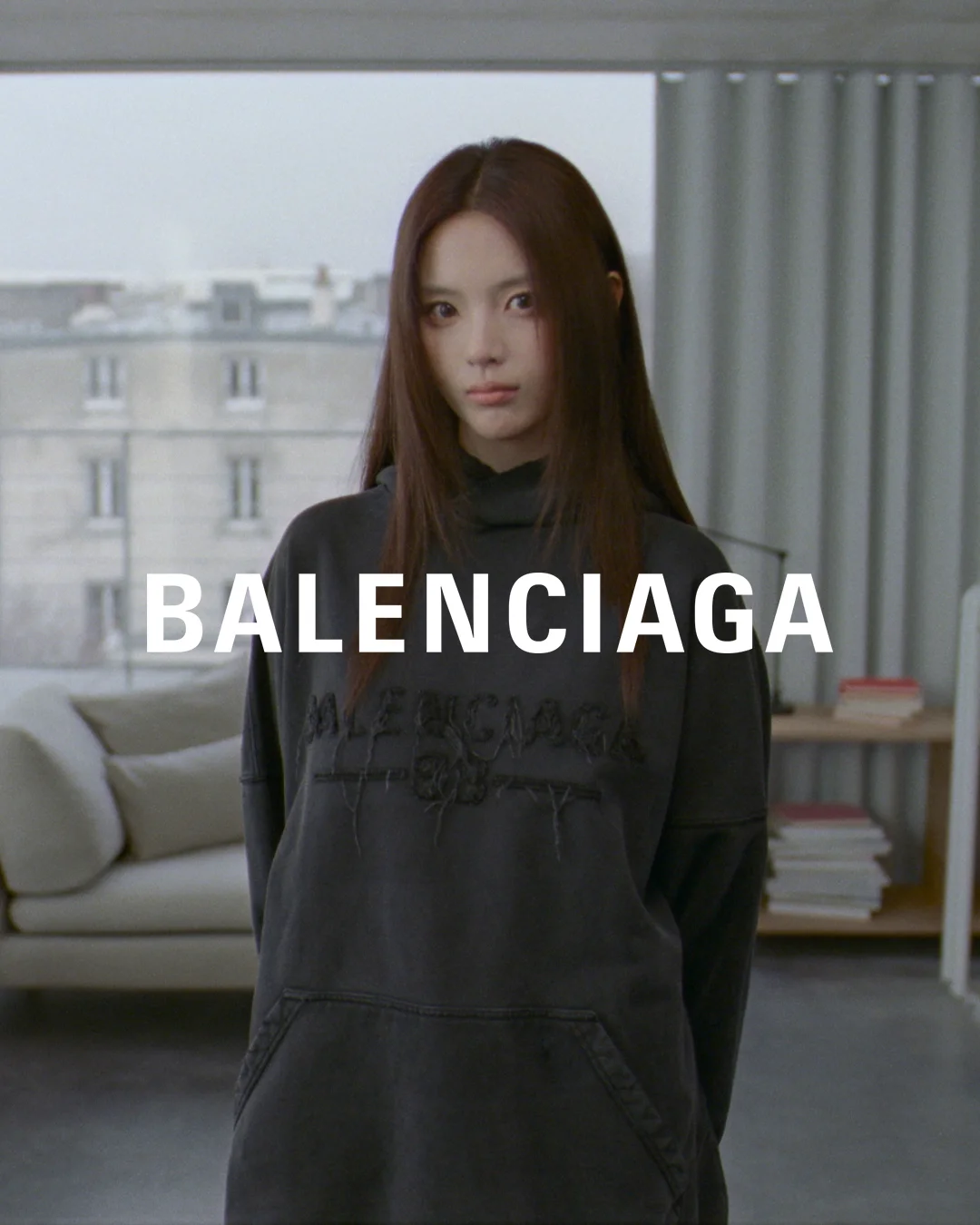 BALENCIAGA 新年系列
