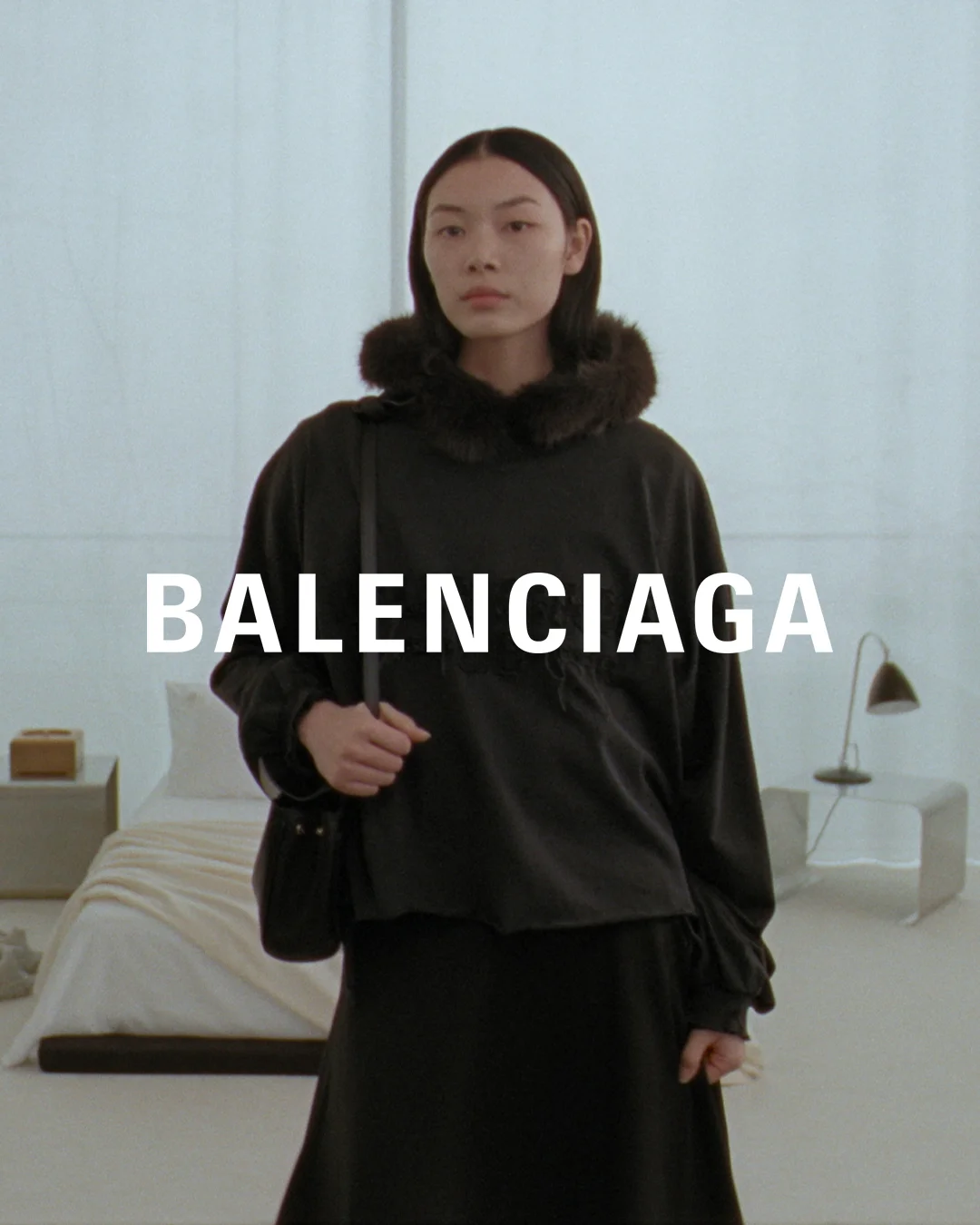 BALENCIAGA 新年系列