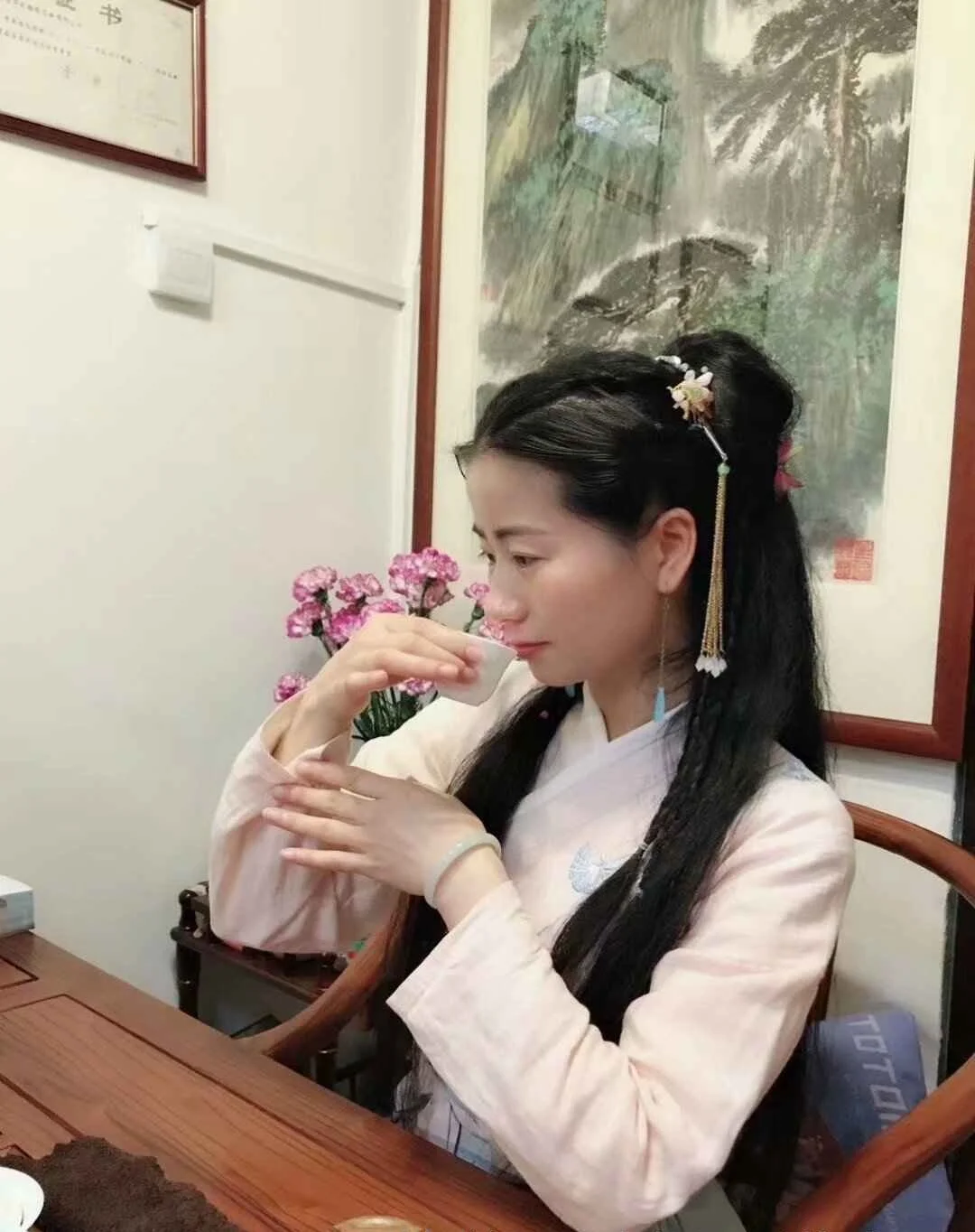 肇庆凤朝凰：生普和熟普洱茶的营养价值-凤牌普洱生茶f7815