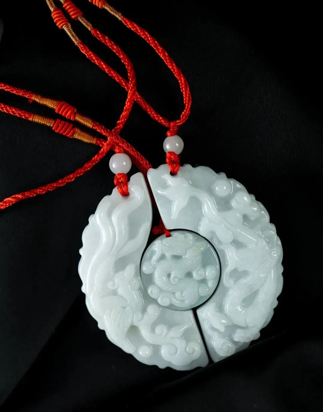 中国玉雕大师”，凭一己之力，爆出翡翠界大瓜！_凤凰网