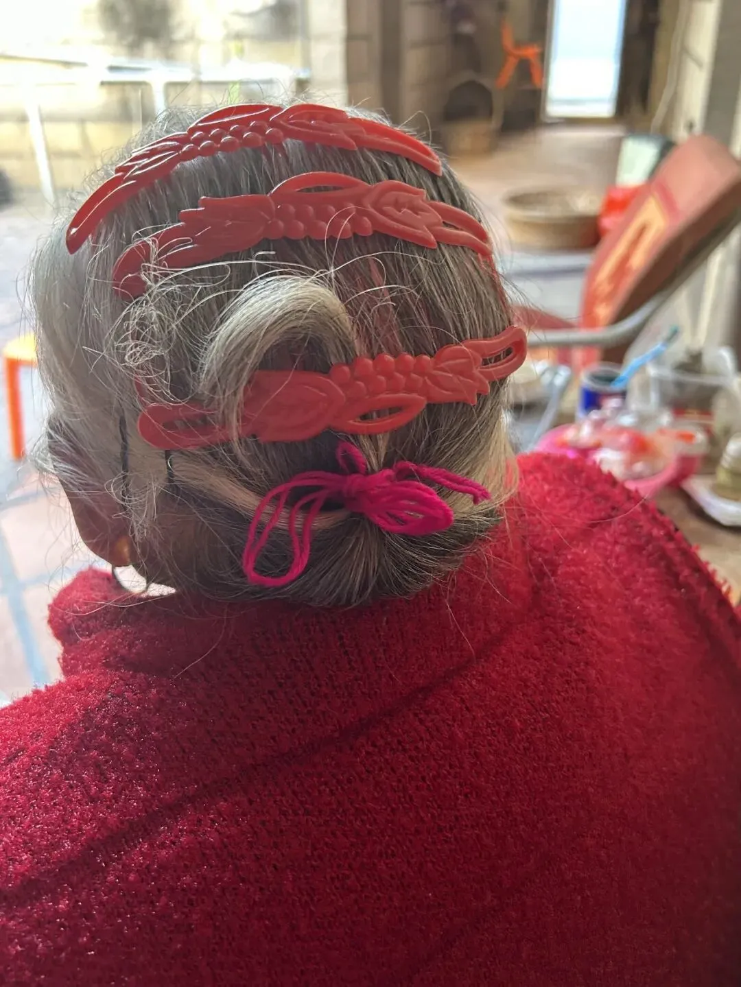 金蕨奶奶林劝的背影。（图/受访者供图）