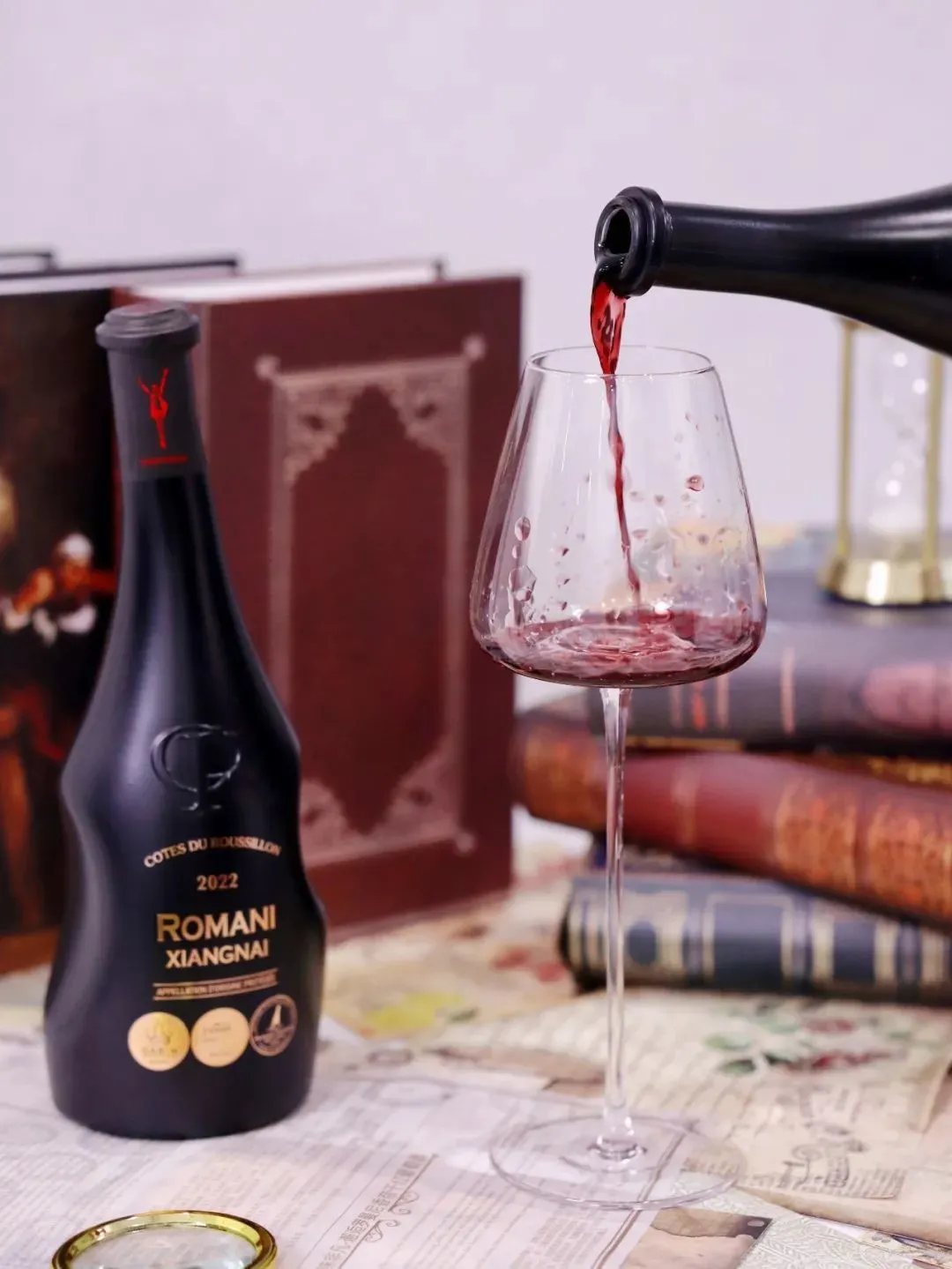 传奇歪脖罗曼尼香奈，世纪经典干红葡萄酒！一定要尝尝_凤凰网