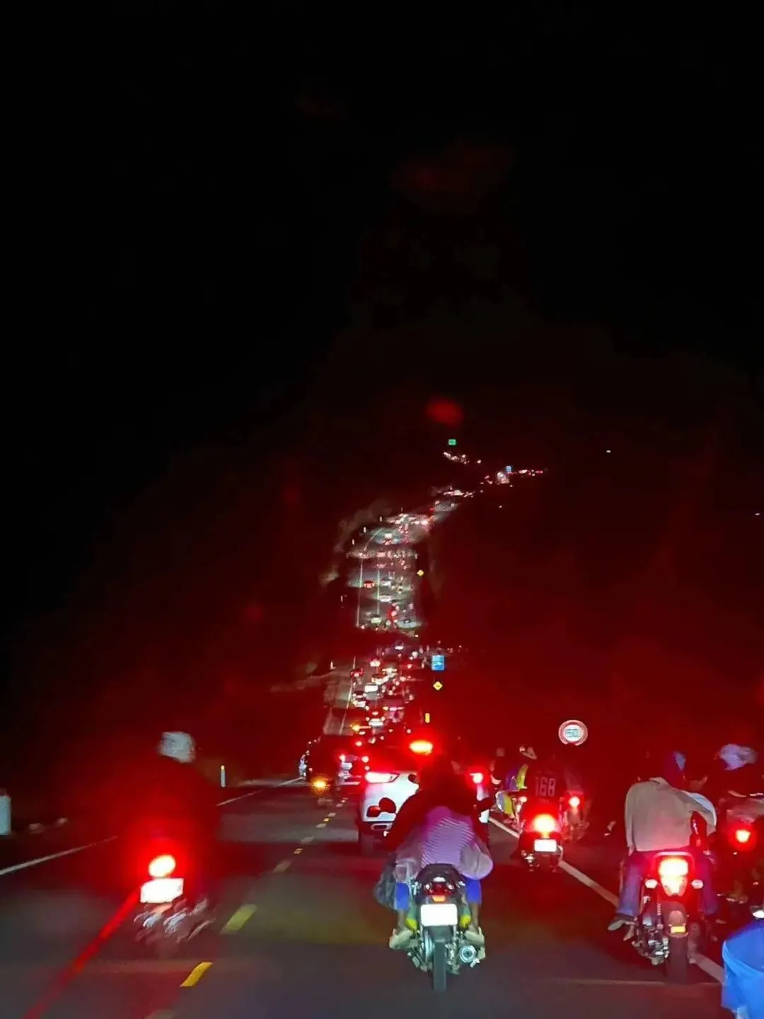 泰柬冲突急转直下,世界三个没想到