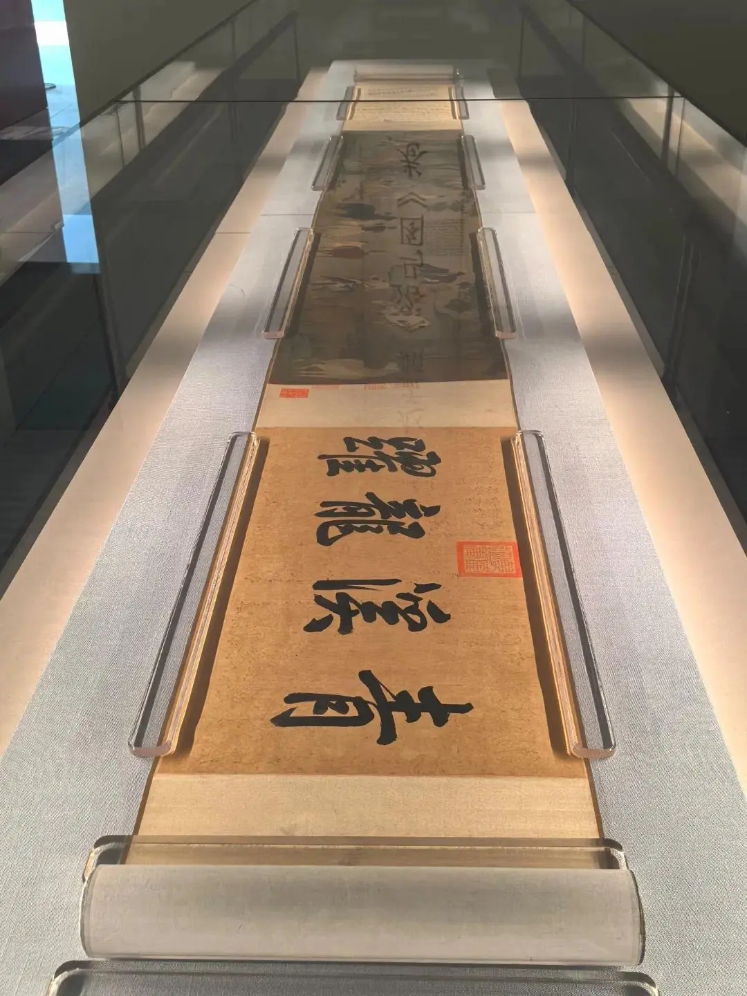 禁止出国境展，故宫这幅珍宝，是画马天花板_凤凰网