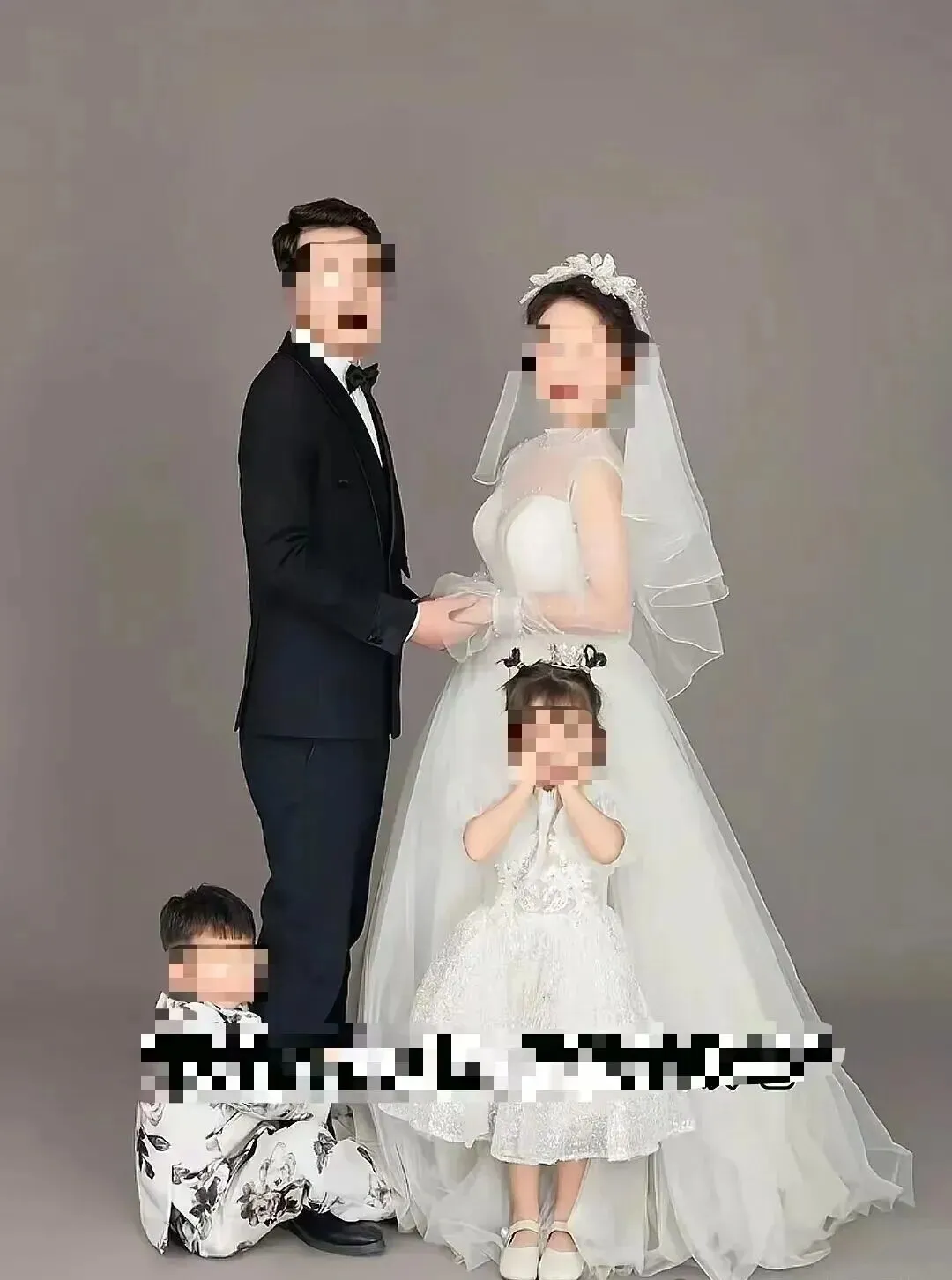 △ 梁先生一家合照