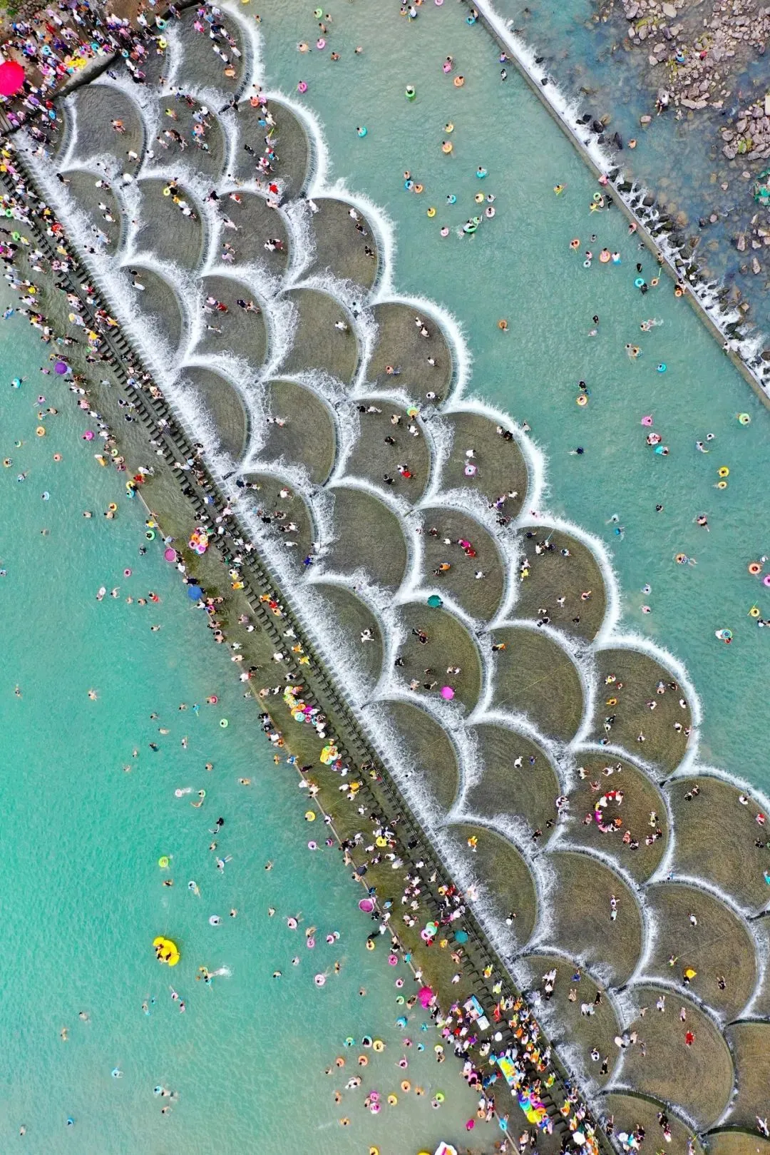 温州遍布的江河湖海，培养了这里人的爱水基因。图/视觉中国