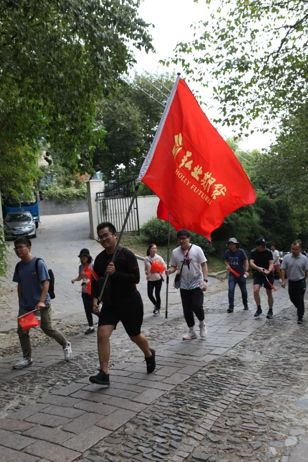 一看就会（赞美祖国的小诗4句）赞美祖国的小诗4句自编 第3张