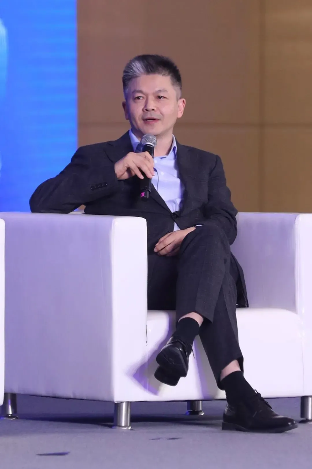 电影数字工业化探讨 《流浪地球2》有惊喜(流浪地球制片人龚格尔)