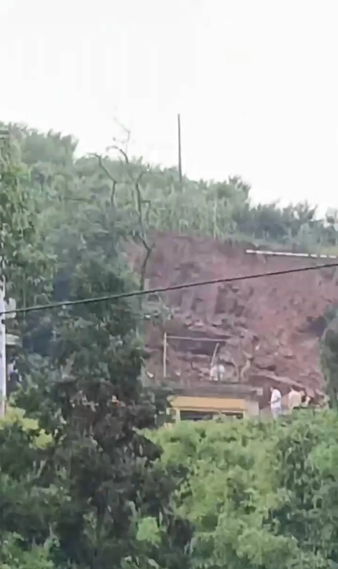 万州区分水镇事故现场。