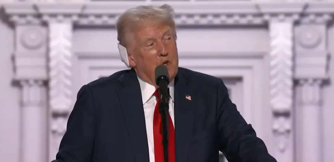 ▲特朗普遇袭后的公开演讲(图/视频截图)