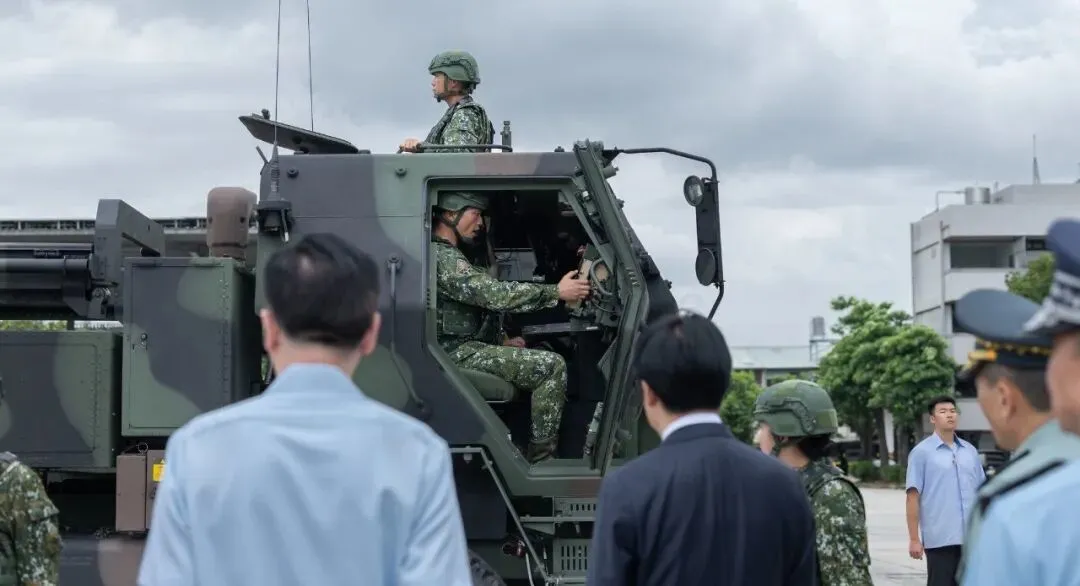 �Ʋ�������ž�������̨�������˴ξ����ͷ���Щ���źţ�