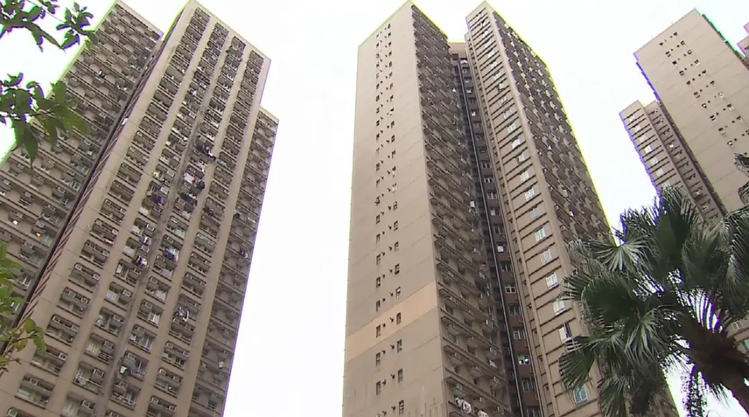 外墙维修前的宏福苑旧照