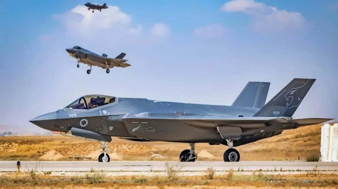 ▎ 以色列空军经过特殊改装的F-35I隐形战机。图源：National Security Journal