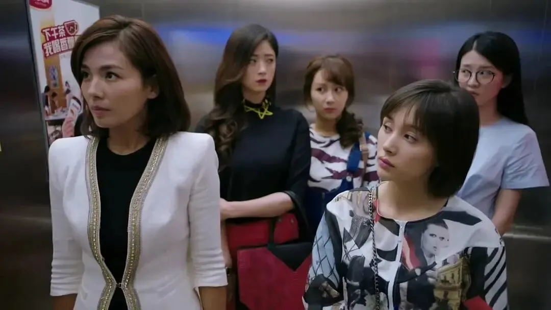 电视剧《欢乐颂》安迪、樊胜美、邱莹莹、曲筱绡、乔欣剧照