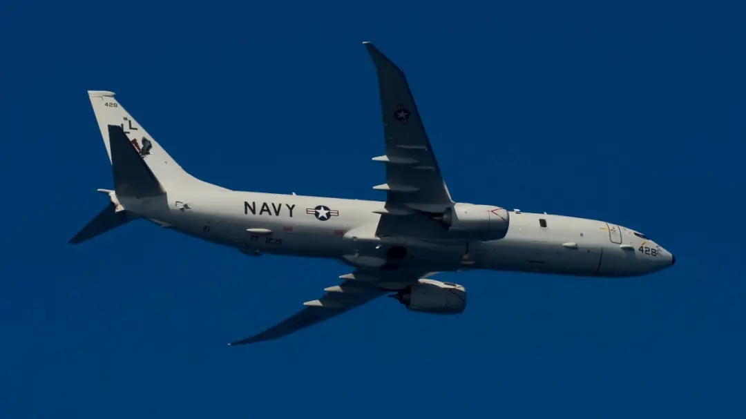 P-8AǱѲ߻ ͼ