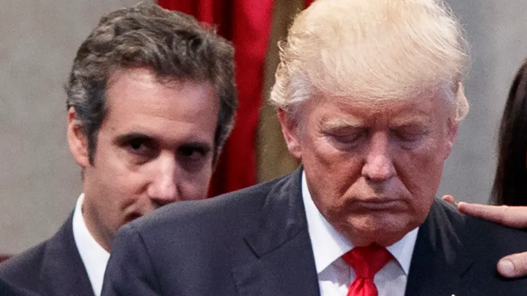 ● 站在特朗普背后的科恩