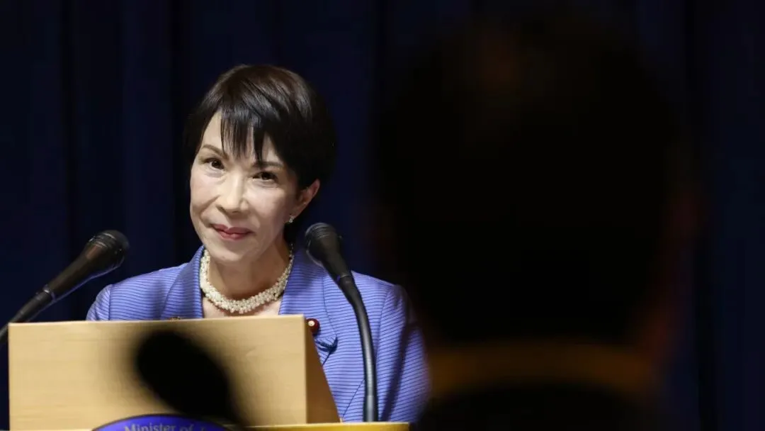 ▲11月1日,日本首相高市早苗在韩国庆州APEC峰会上。(图源:盖蒂图片社)