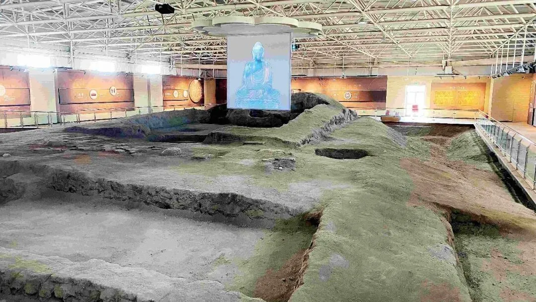 佛寺遗址,始建于唐代贞观年间,至元代废弃。摄影/本刊记者 李静 佛寺遗址,始建于唐代贞观年间,至元代废弃。摄影/本刊记者 李静