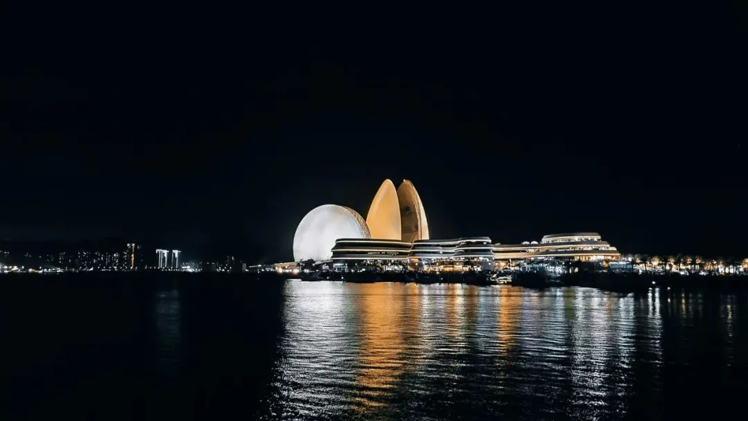 △ 珠海日月贝海上歌剧院。(图/pexels)