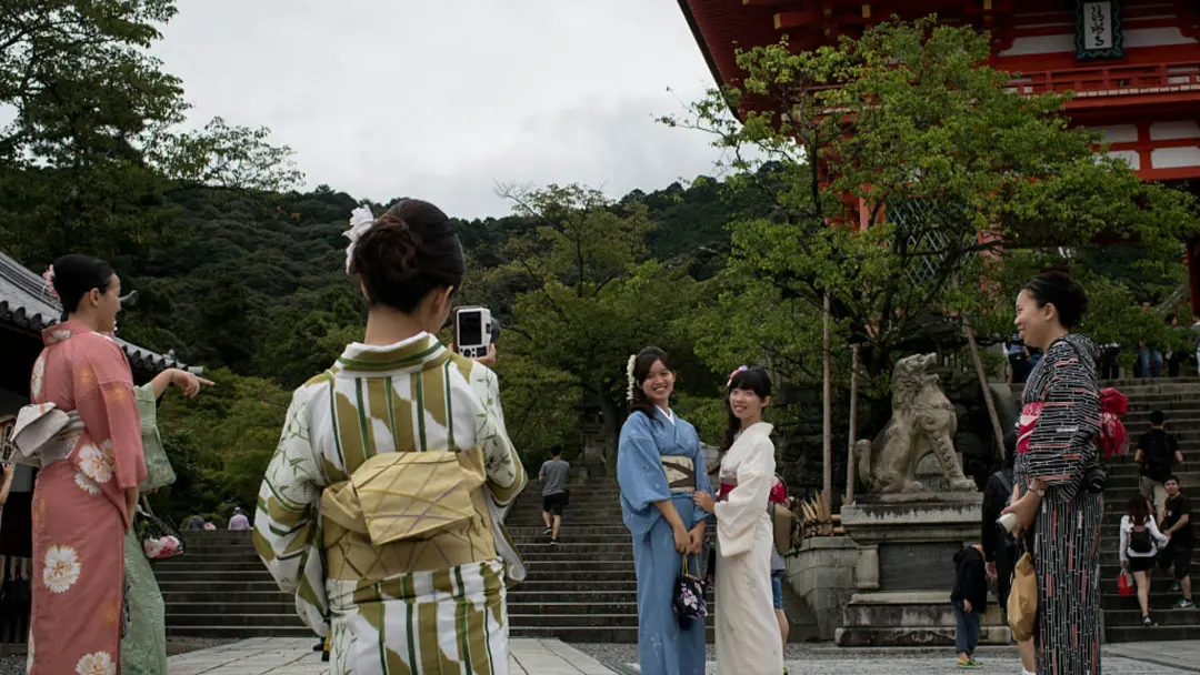 日本股汇双杀！高市早苗带崩日本金融市场，影响有多大？_https://www.izongheng.net_快讯_第4张