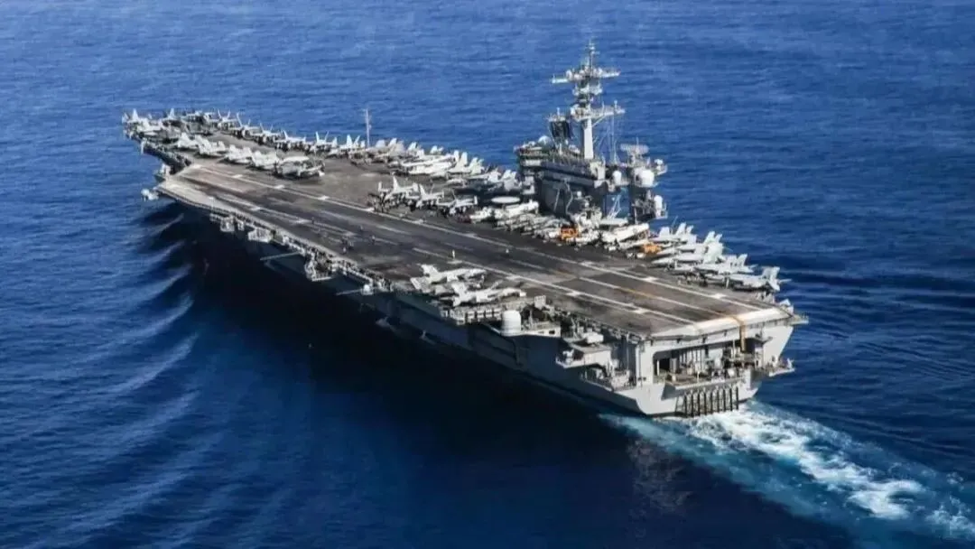 唐駁虎：福特號臨陣脫逃，林肯號獨木難支，美軍航空母艦潰退為哪般？