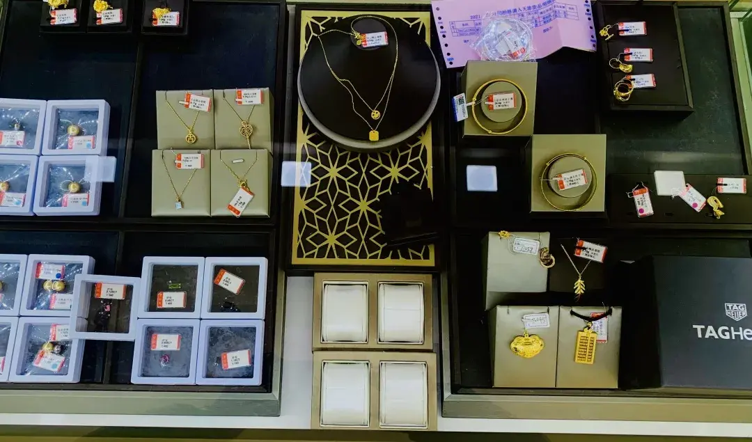 在典当行做黄金典当有什么投资优势？（典当行典当黄金需要什么手续）