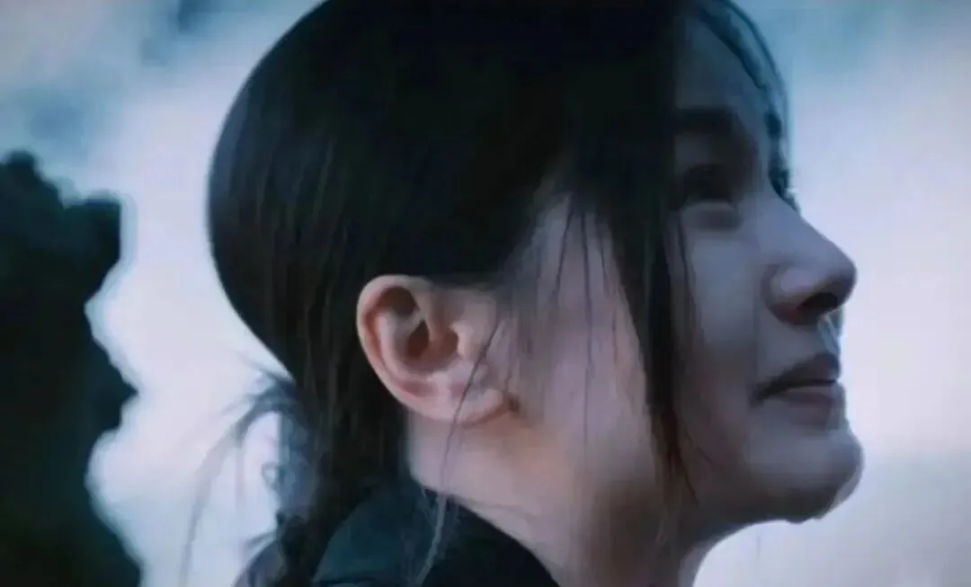 电视剧《目之所及》曲桐(王子文 饰)剧照