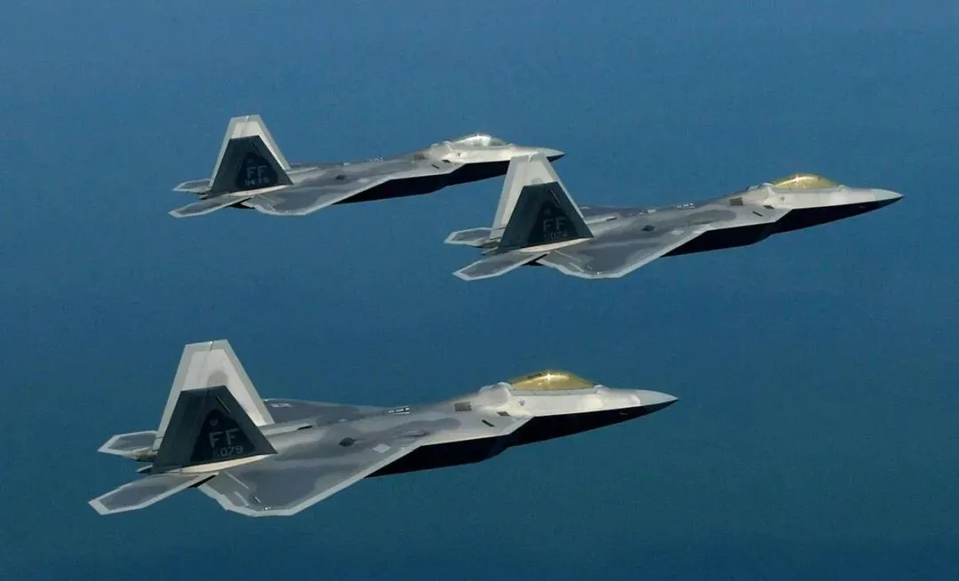 唐驳虎：与海湾战争相比，特朗普对伊作战有几成胜算？