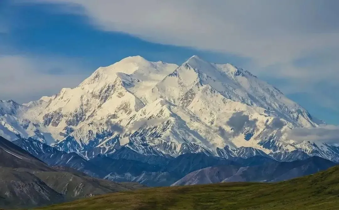 德纳里山。