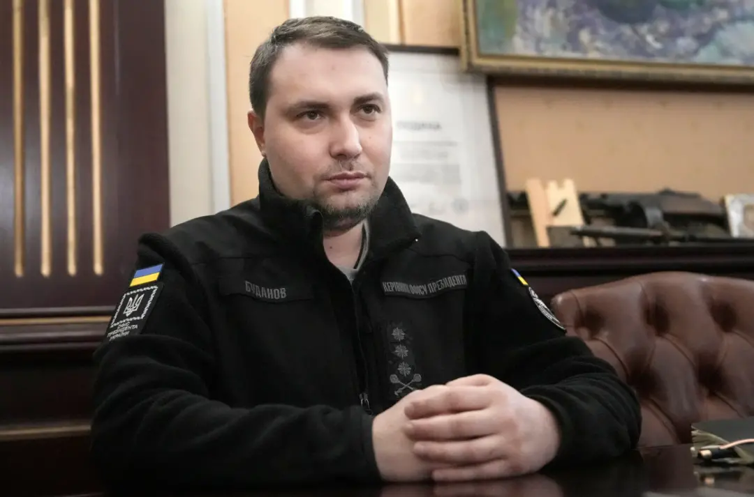 泽连斯基或有意培养接班人：40岁战争英雄