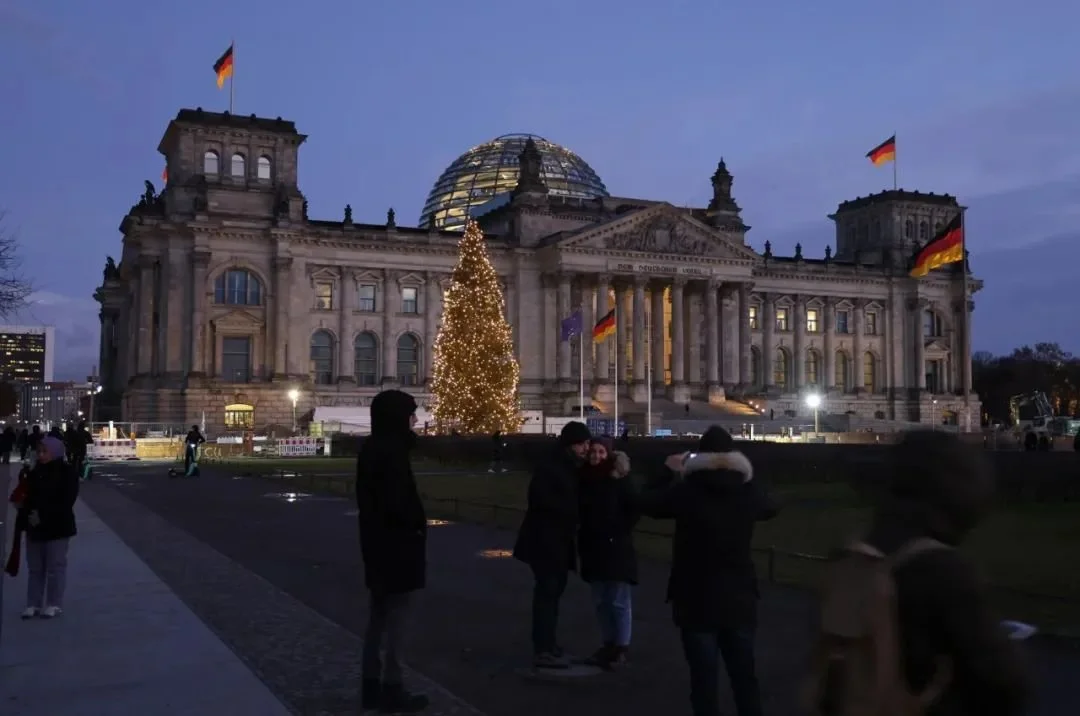 德国国会大厦是“德意志公民”组织计划袭击的目标。图源：nyt