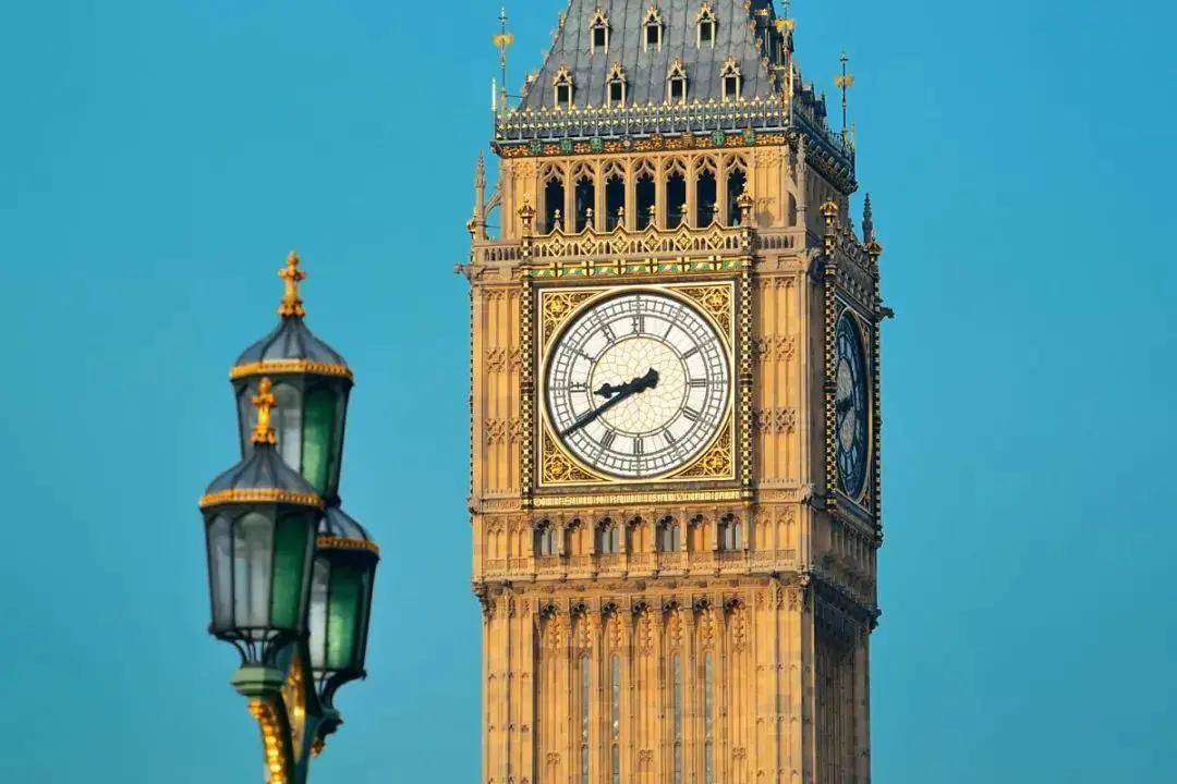 中国人在英国贷款买房容易操作吗？购买英国房产可以移民英国吗？（在英国怎么贷款买房）