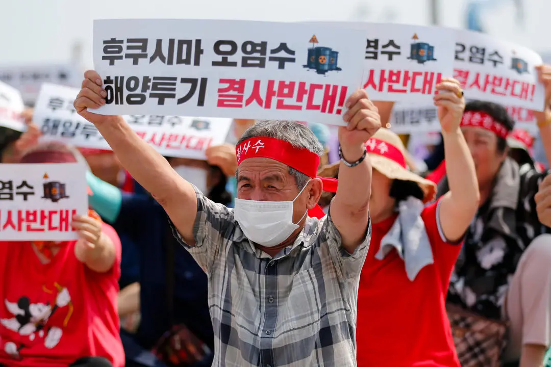 ▲韩国渔民集会抗议日本核污染水排海 新华社发