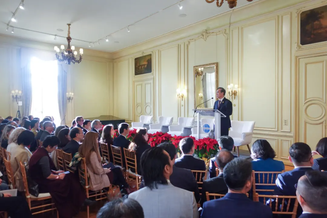 △2025年12月4日，中美经贸合作论坛暨第四届链博会推介会在华盛顿举行