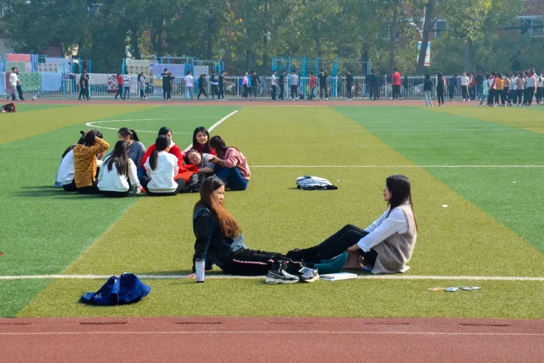 连降20年！拯救“脆皮大学生”
