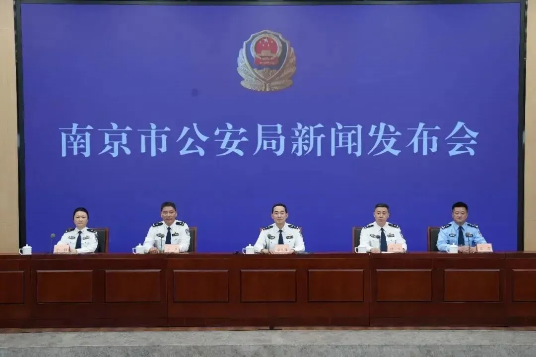商铺店内27公斤黄金被盗 中国最大黄金盗窃案告破