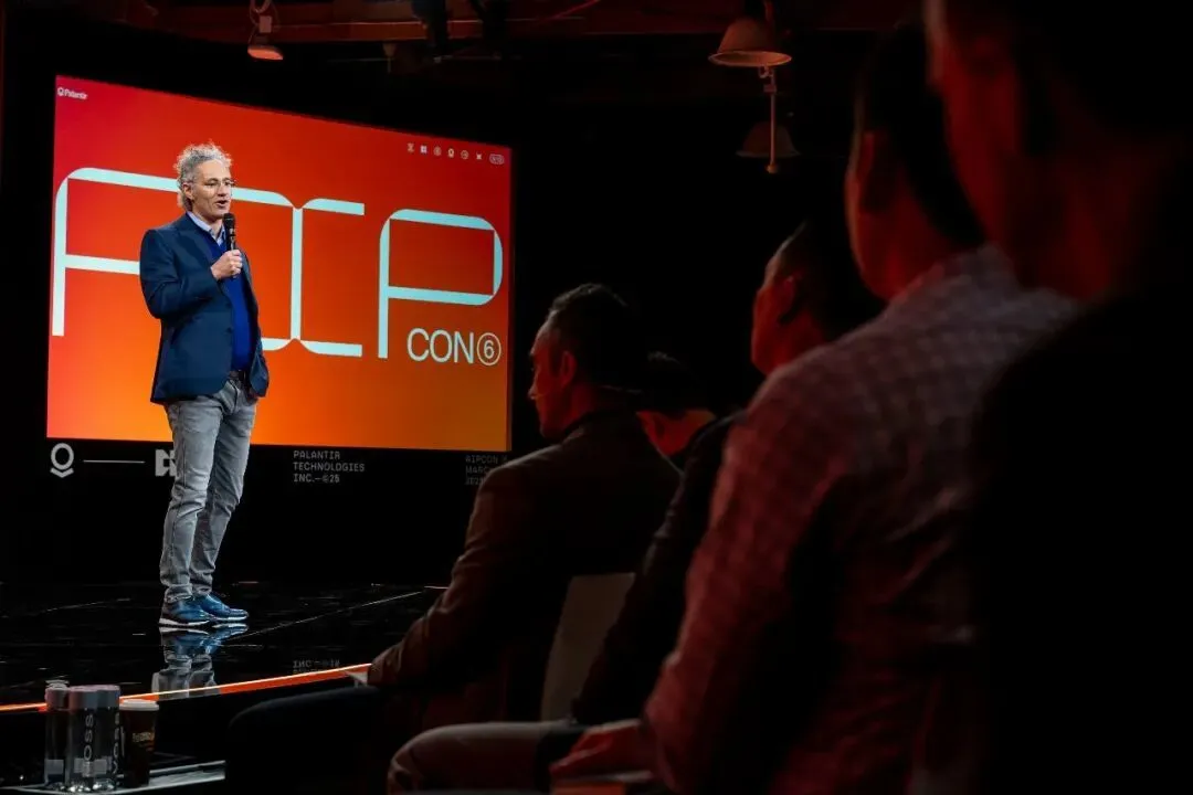 ��ͼ���ֻ�Ӧ���̵����Claude AI App����