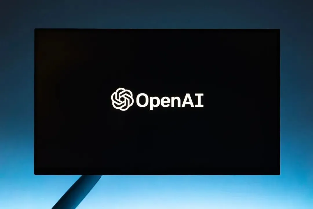 微软鲸吞OpenAI最大对手