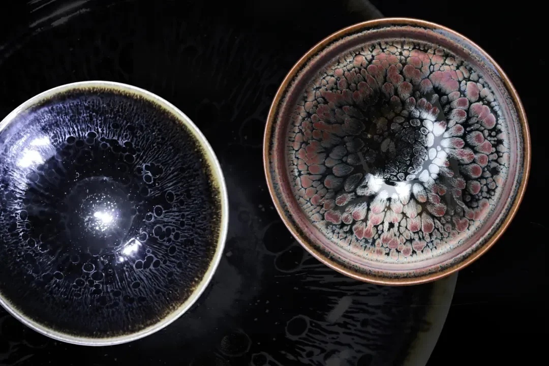 宋時代 天目 杯 台 茶碗 建盞天目茶碗 建盞 茶碗 中国美術 煎茶道 茶道具 唐物 鉄瓶 銀瓶10255　後 宋瓷筆記vol.21-22 建盞彩光：國寶油滴天目茶碗、吉州窯木葉與曜變的