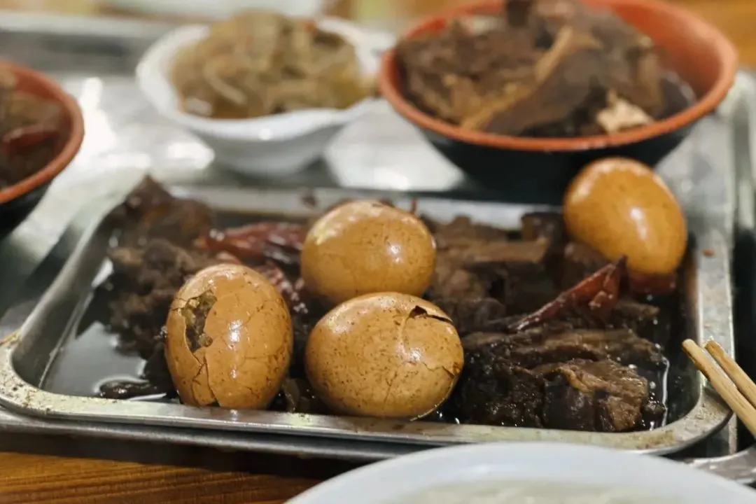 大众点评@飘开云散/吃饱了就放个屁